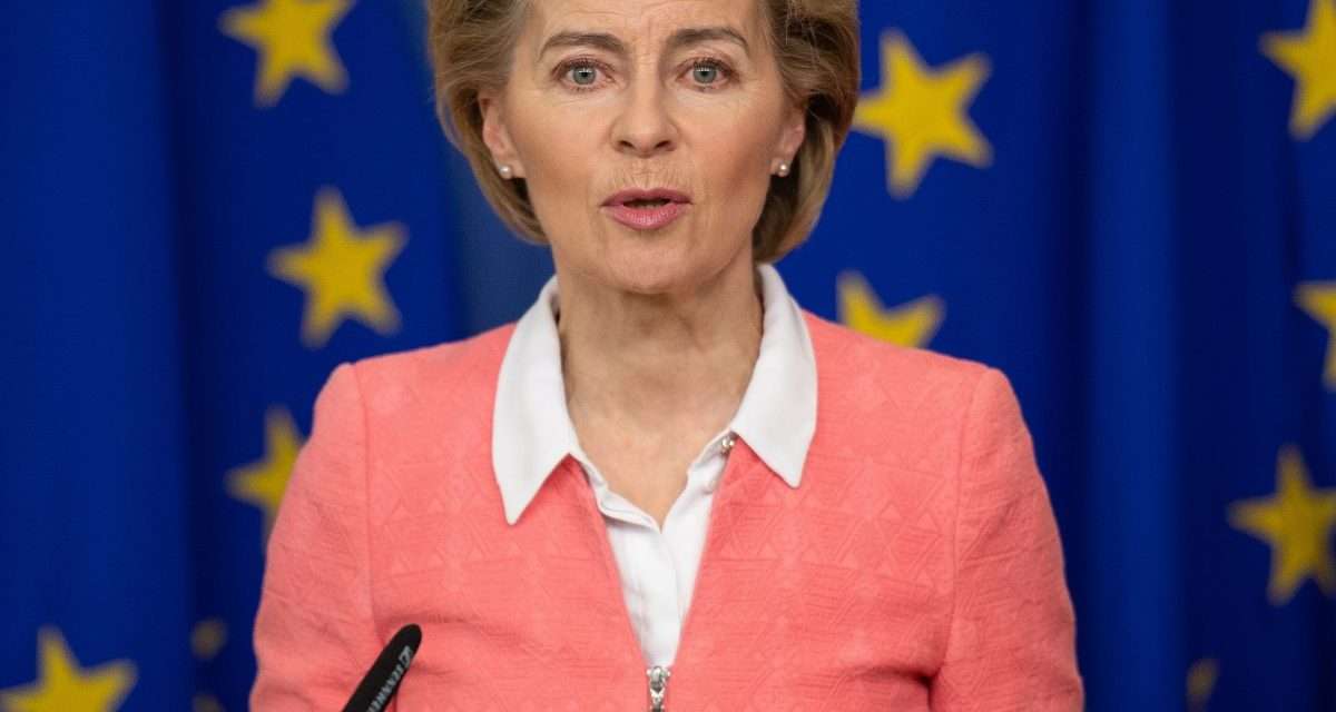 Energia, von der Leyen: “La commissione propone un tetto dinamico e temporaneo ai prezzi”