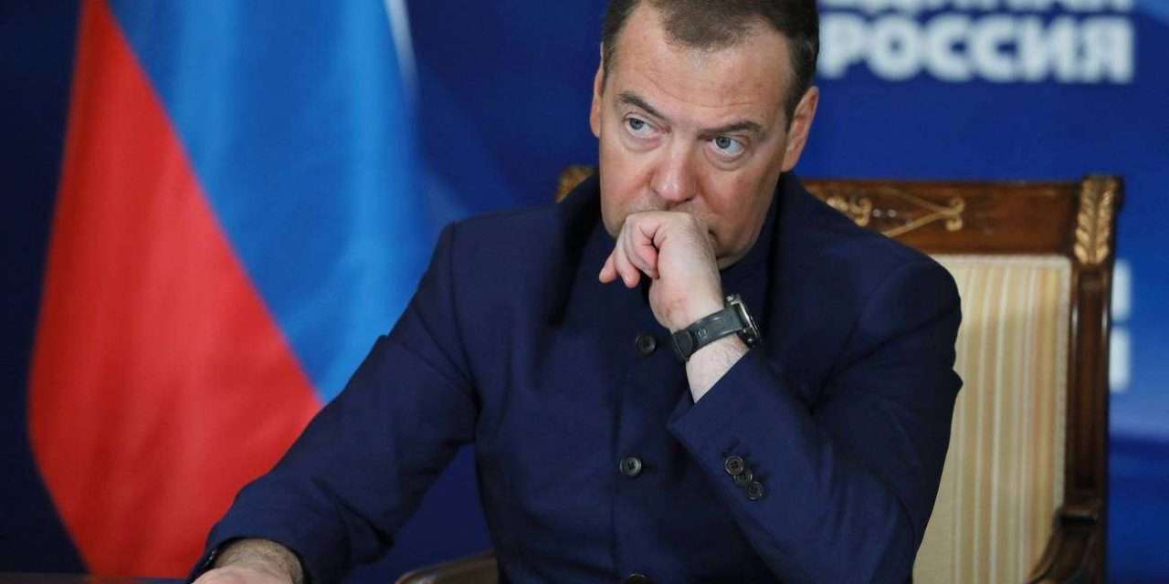 Ucraina- Russia, Medvedev: “Useremo il nucleare se Kiev attacca regioni russe”