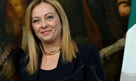 Superbonus, Meloni: “è costato per ogni cittadino 2 mila euro”