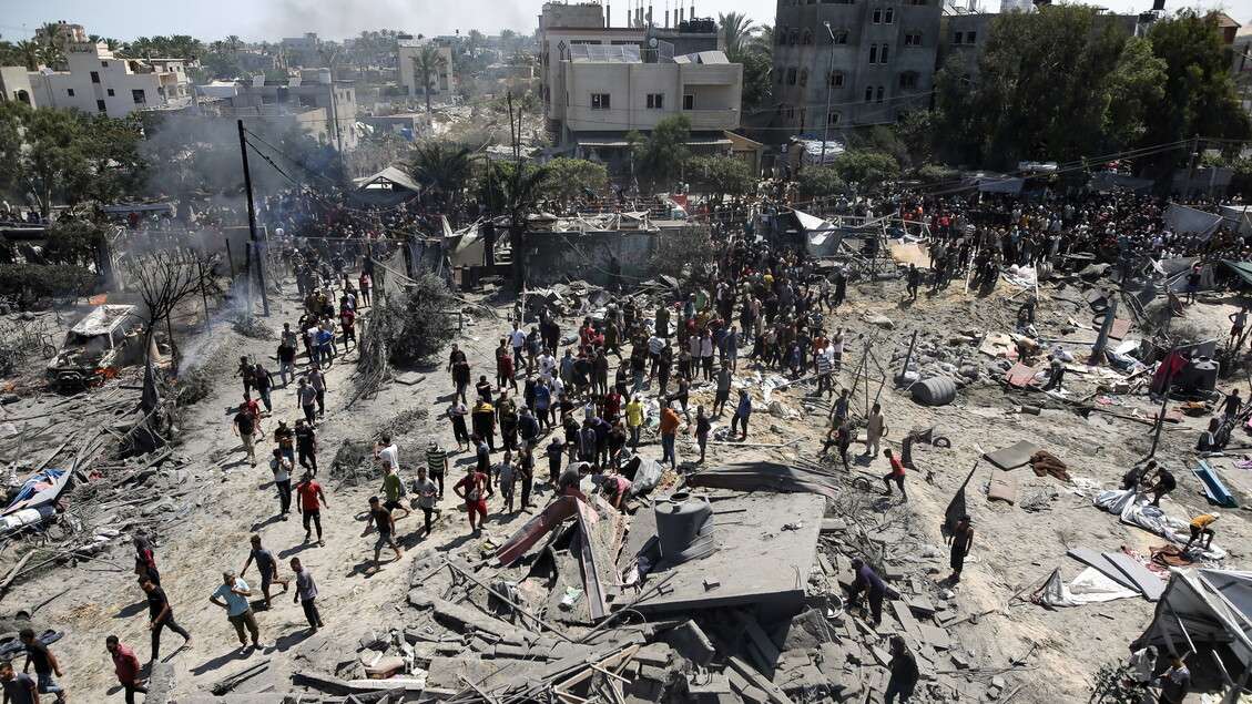 M.O. Oltre 90 morti e centinaia di feriti a sud della Striscia di Gaza